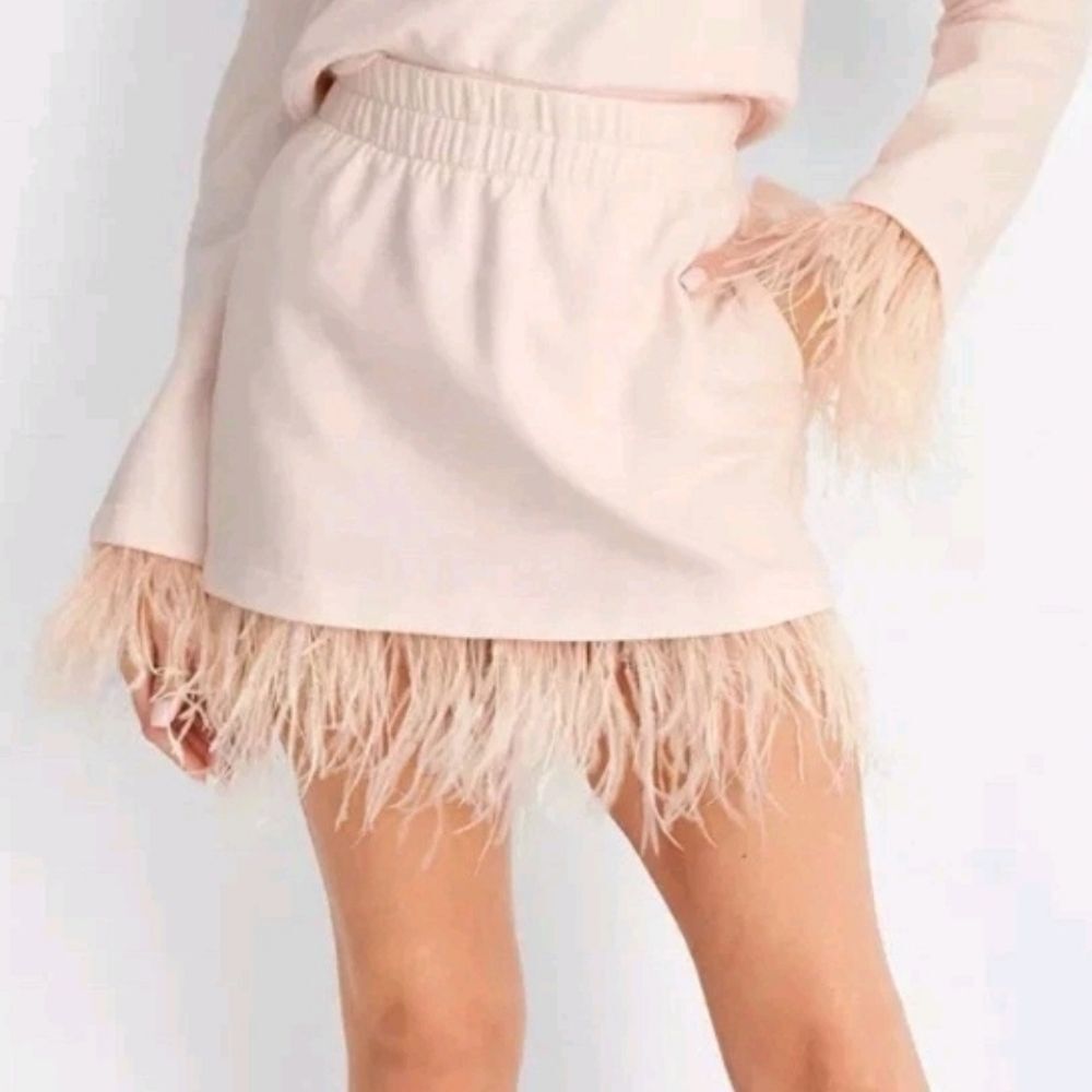 Future Collective High Rise Elegant Feather-Trimmed Mini Skirt Size Xl